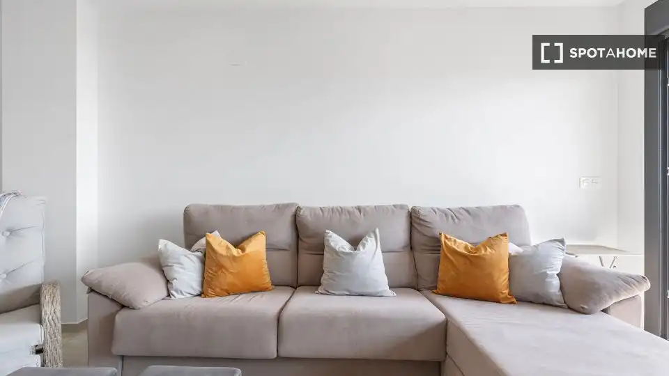 Room in Avenida Habaneras - Curva de Palangre