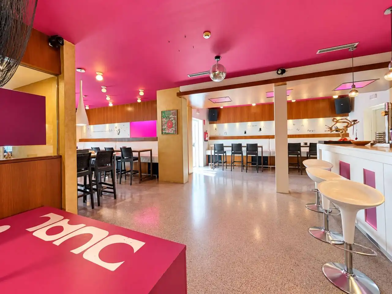 Local comercial en venta en Calle Puigmal, imagen 3