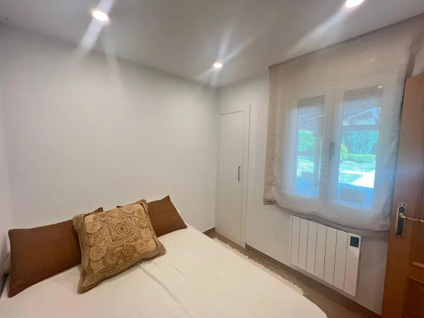 Dormitori de Casa o xalet en venda en Ponferrada amb Jardí privat i Moblat