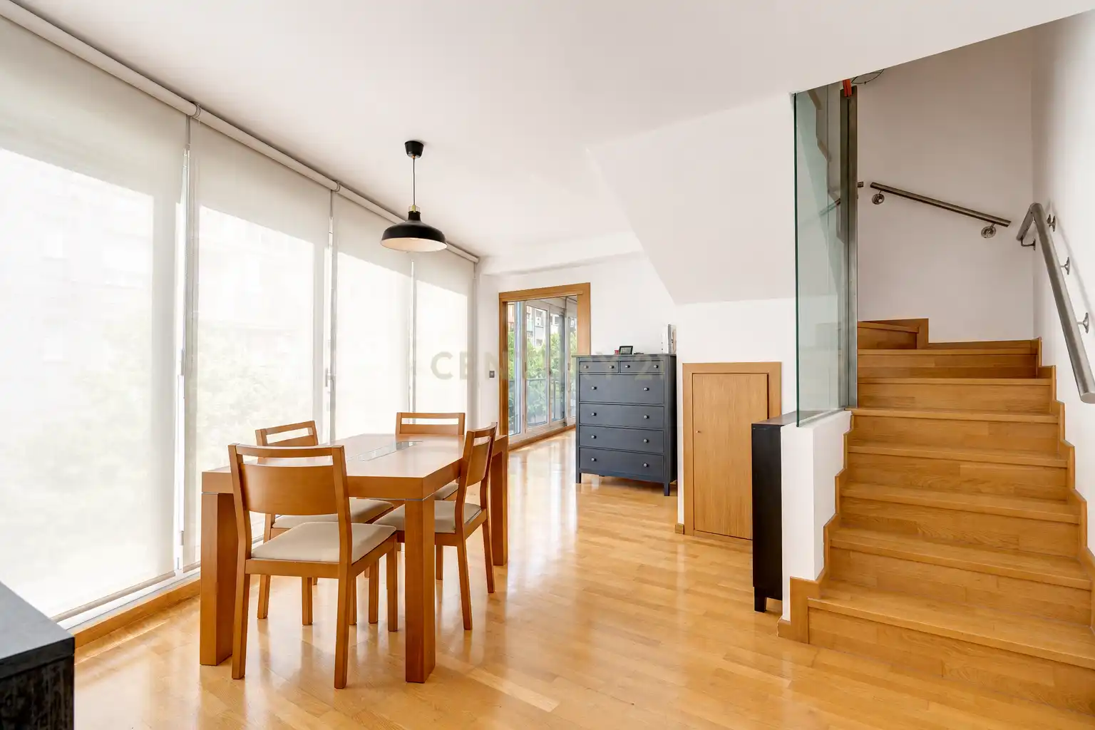 Comedor de Dúplex en venta en Irun  con Trastero, Horno y Lavadora