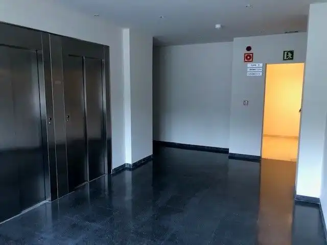 Büro mit Aufzug zur Miete in Instituts - Universitat, imagen 13