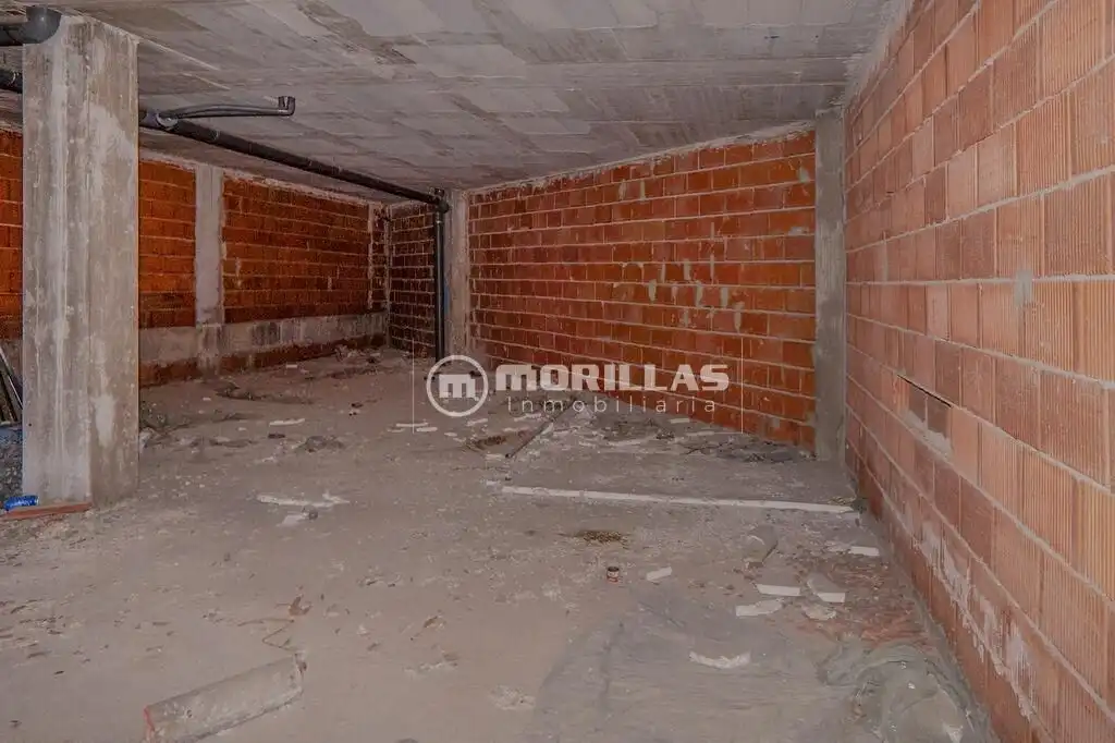 Local en venta en Calasparra