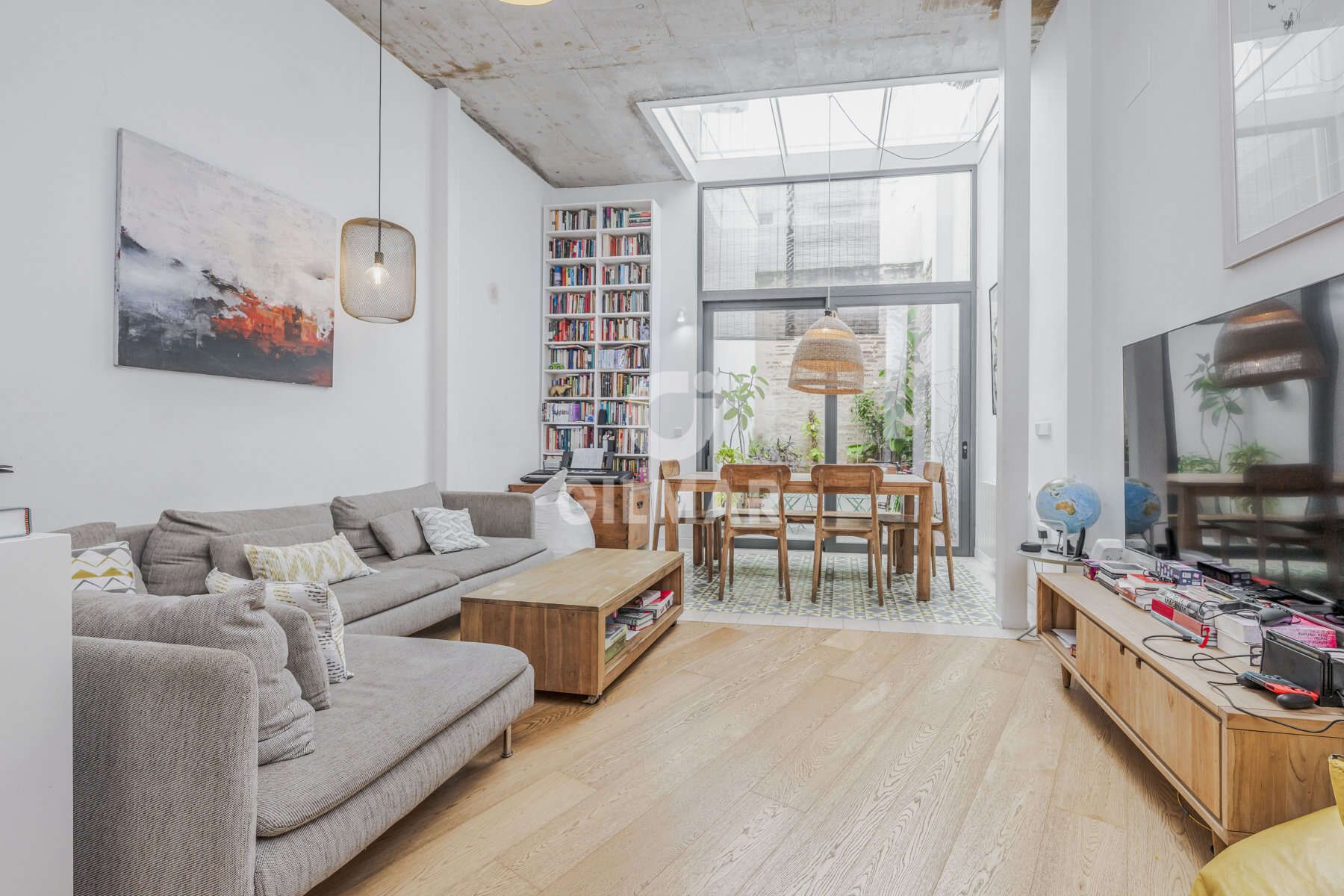 Living room of Single-family semi-detached for sale in  Sevilla Capital  with Heating and Swimming Pool