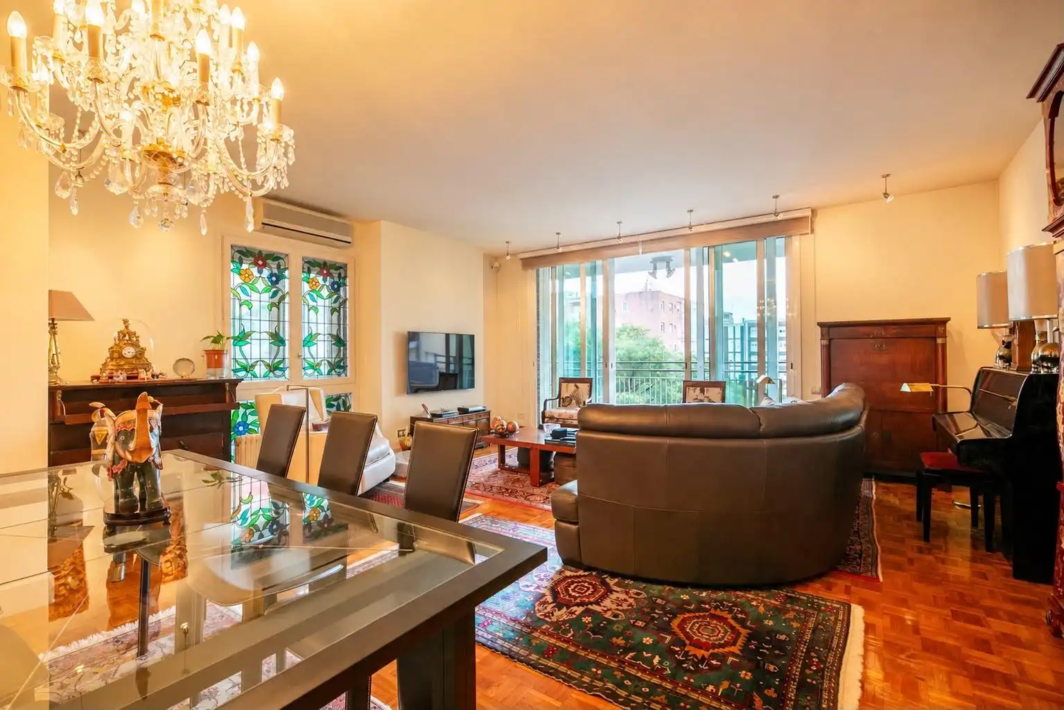 Piso con terraza en venta en Les Corts, imagen 2