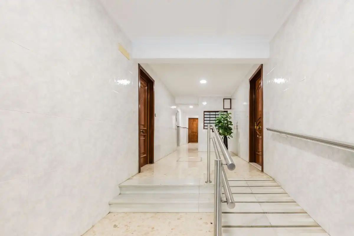 Piso con terraza en venta en Calle Ciudad de Carcagente, imagen 35