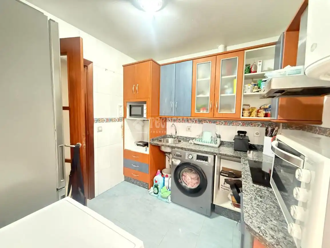 Kitchen of Flat for sale in Huelva