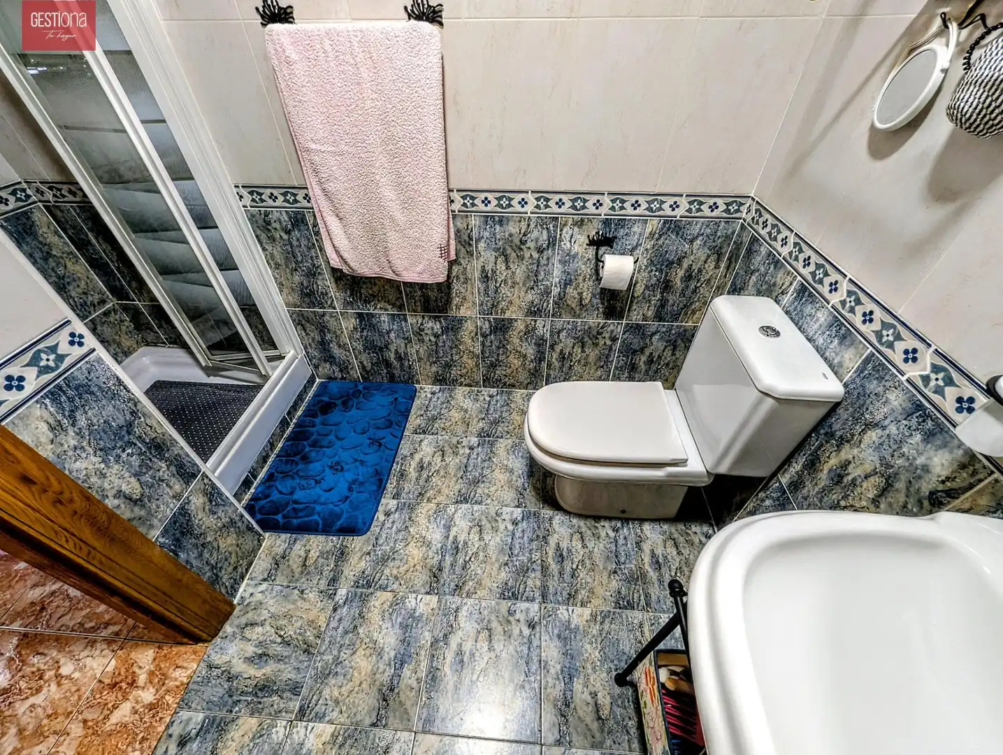 Baño de Casa adosada en venta en Arnuero con Calefacción, Jardín privado y Terraza