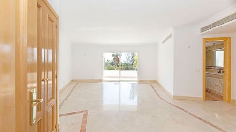 Foto 4 de Casa o xalet en venda a Calle Los Almendro, Urb Torrecilla y Estoril, Los Arqueros - Puerto del Almendro, Benahavís