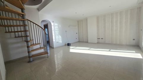 Foto 3 de Ático en venta en Puerto Marina, Benalmádena