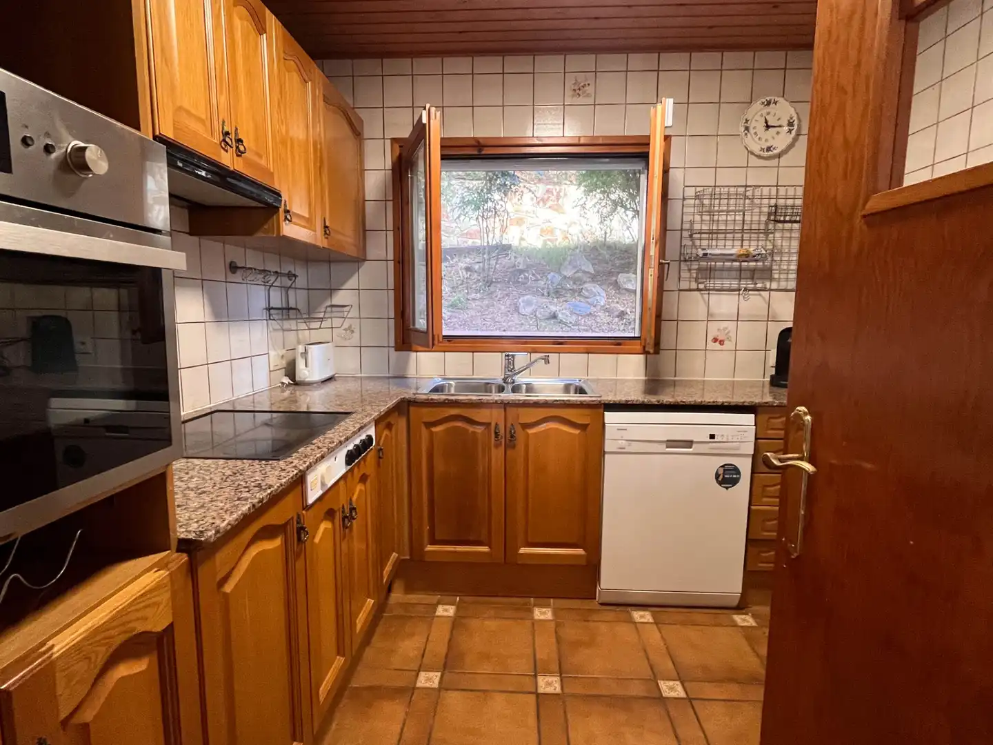 Cocina de Casa o chalet en venta en Sant Cebrià de Vallalta con Aire acondicionado, Calefacción y Jardín privado