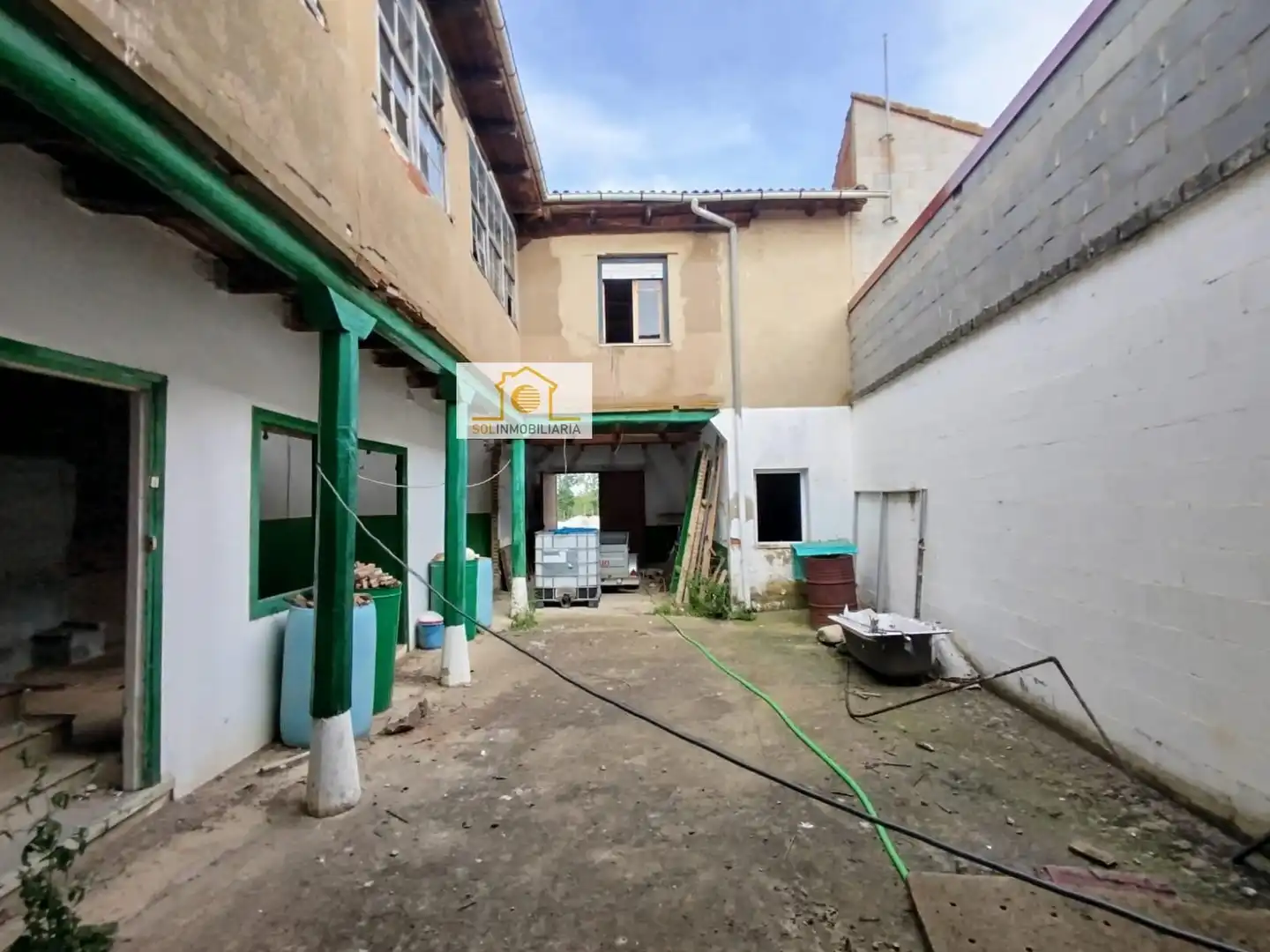Vista exterior de Casa o chalet en venta en Villares de Órbigo