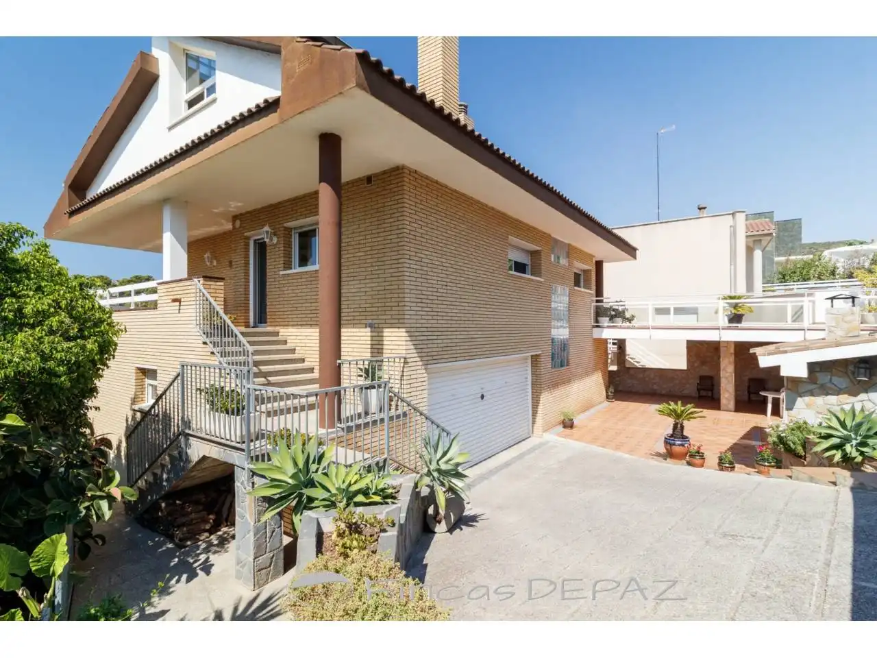 Exterior view of Houses for sale in Castelldefels