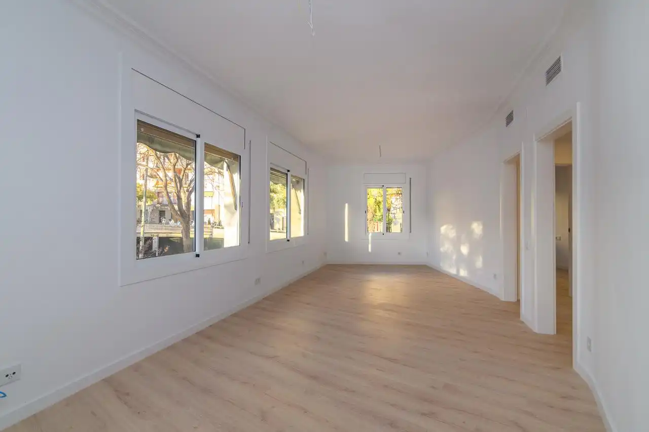 Living room of Flat for sale in  Barcelona Capital  with Heating