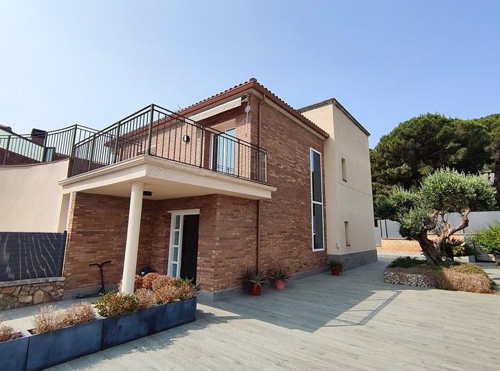 Casa o xalet en venda a Carrer Josep Cabruja, Canet de Mar