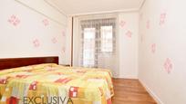 Bedroom of Flat for sale in Basauri 