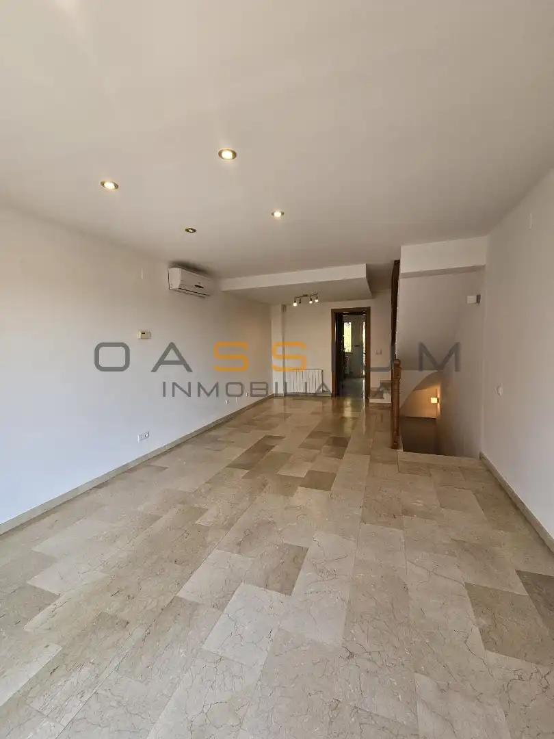 Houses for sale in Rubí  with Air Conditioner, Heating and Private garden