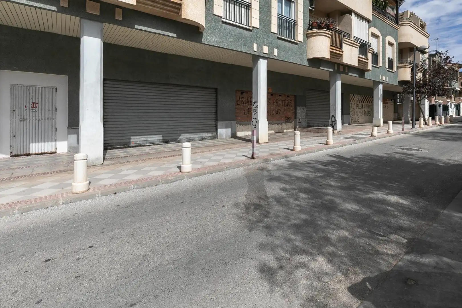 Locale commerciale in vendita a Calle de Comares, imagen 3