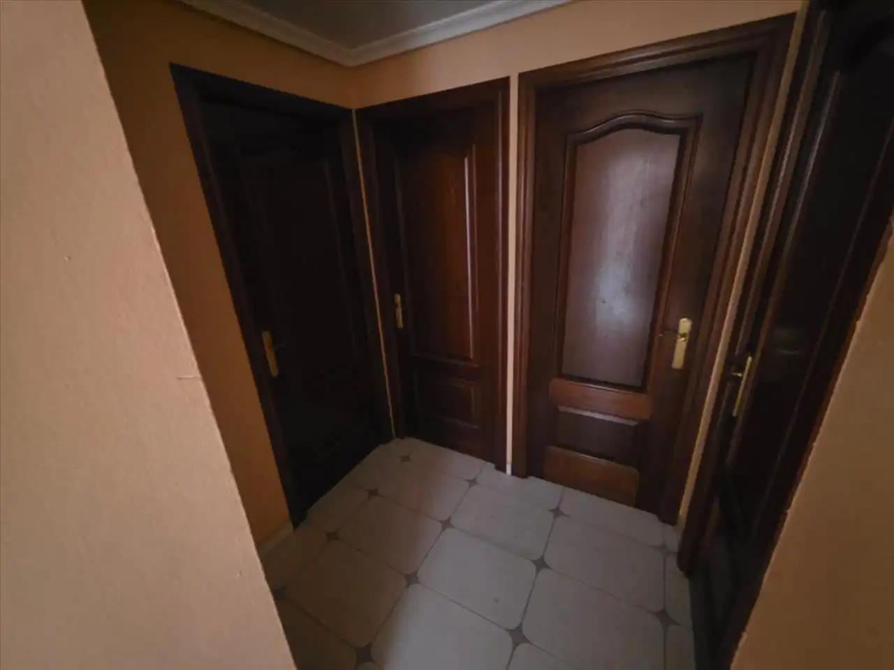 Habitación de Piso en venta en Villa del Río con Aire acondicionado y Balcón