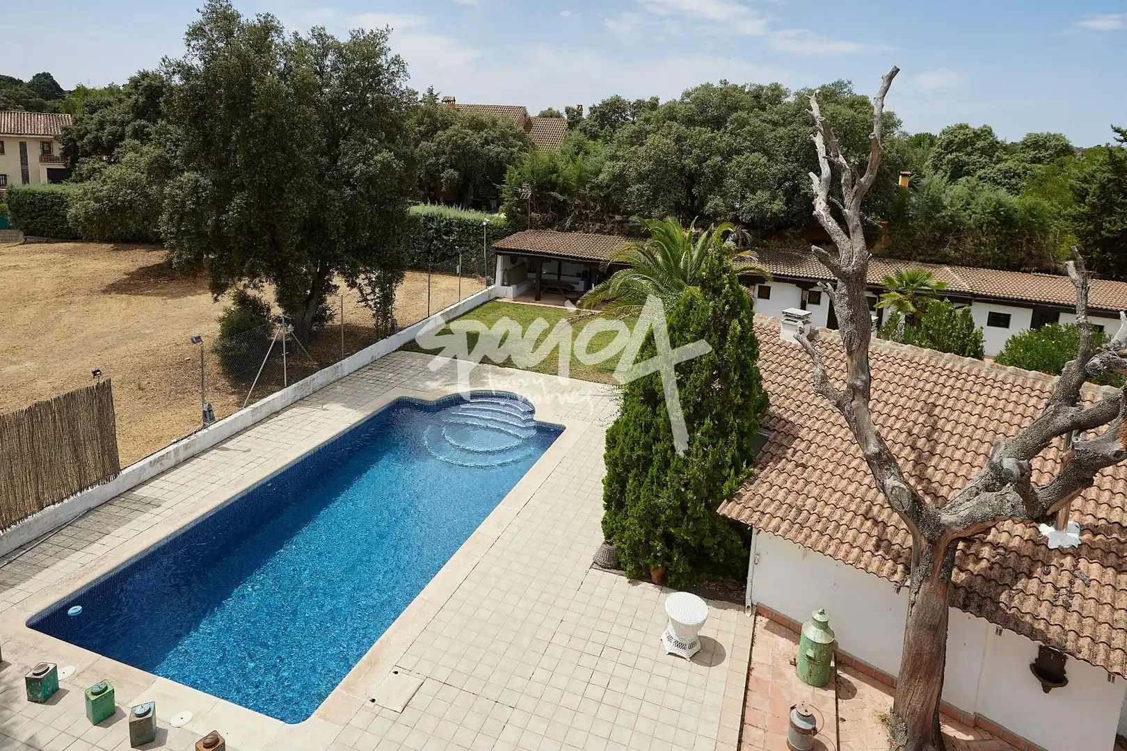 Swimming pool of Houses for rent in Villanueva de la Cañada  with Air Conditioner, Heating and Private garden