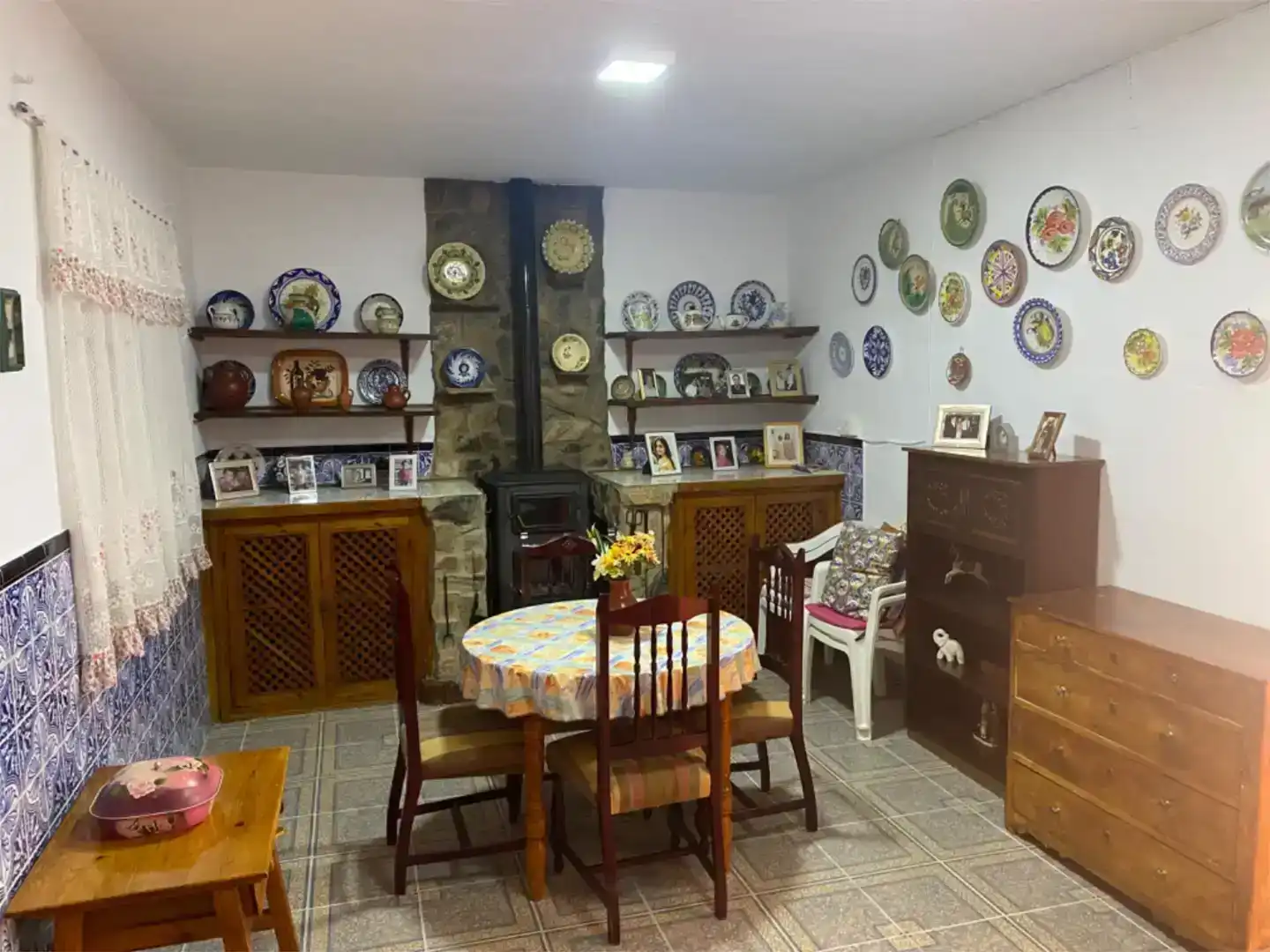 Menjador de Casa adosada en venda en Solana de los Barros amb Aire condicionat, Traster i Moblat