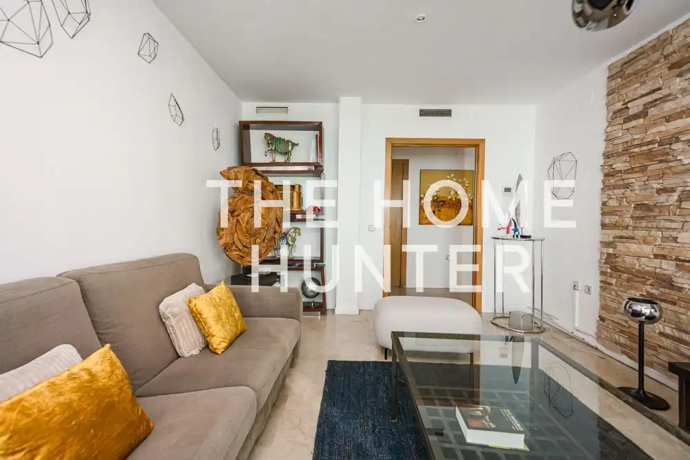 Sala de estar de Piso de alquiler en Madrid con Aire acondicionado, Calefacción y Jardín privado