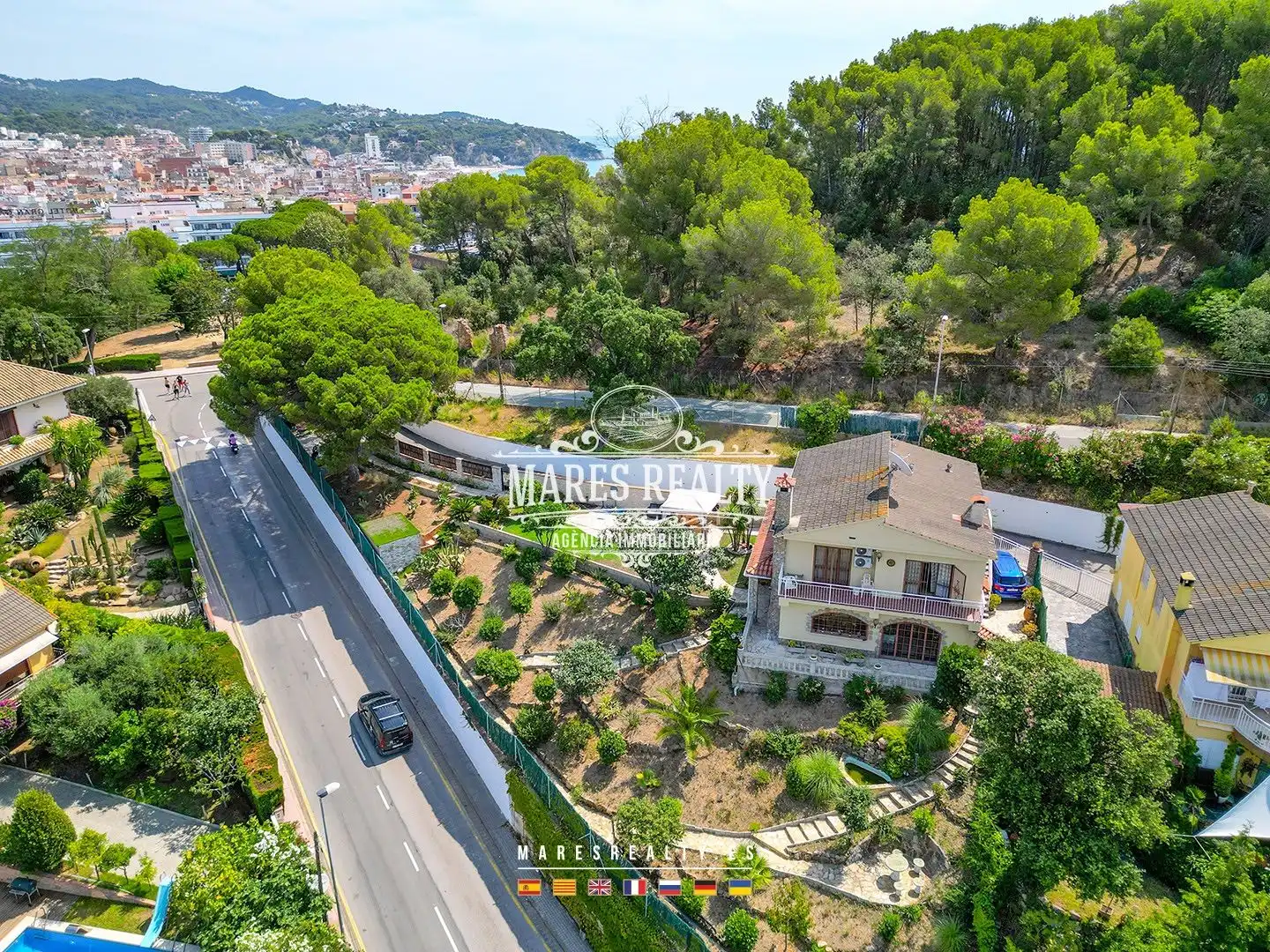 Außenansicht von Haus oder Chalet zum Verkauf in Lloret de Mar mit Klimaanlage, Heizung und Privatgarten