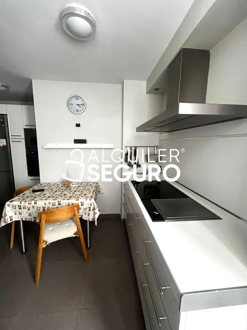 Kitchen of Flat for rent in Santa Cruz de Tenerife  with Air Conditioner and Heating