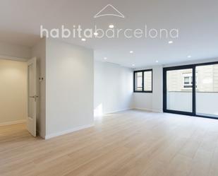 Dormitori de Pis de lloguer en  Barcelona Capital amb Aire condicionat, Terrassa i Balcó