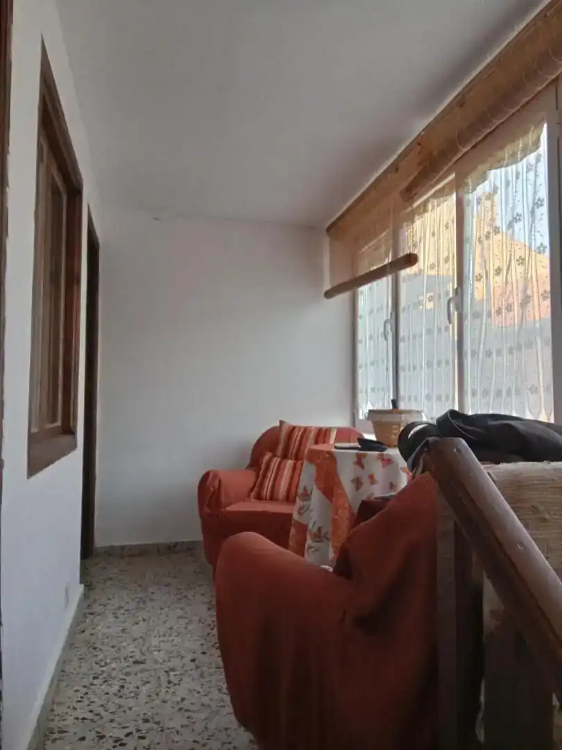 Sala d'estar de Casa adosada en venda en Castrocalbón