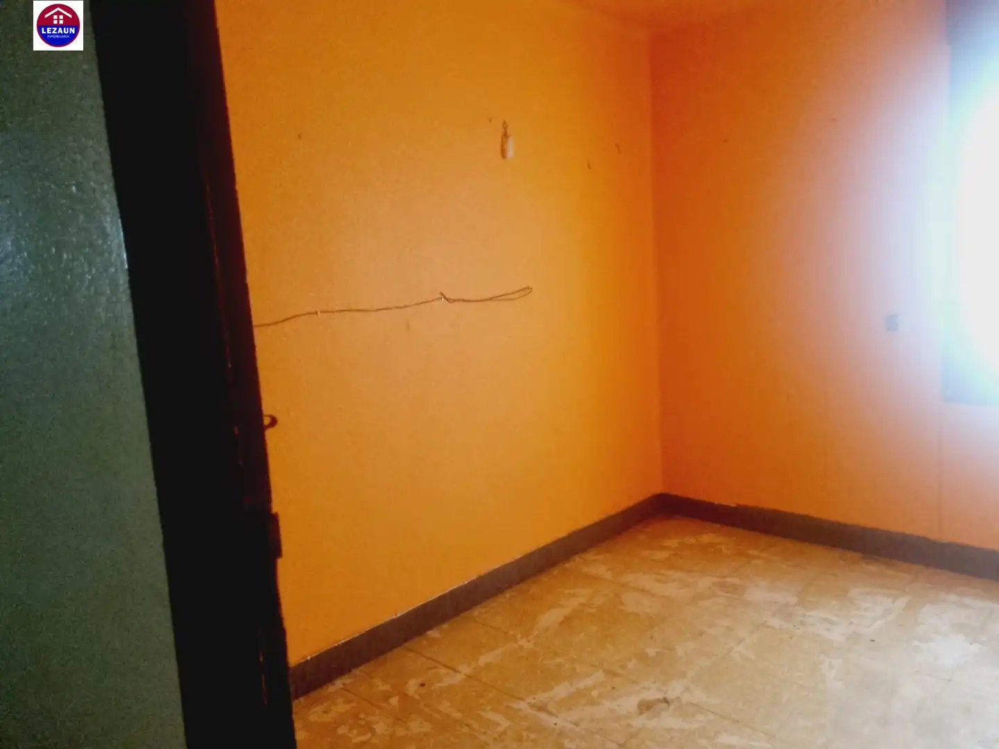 Edificio en venta en Andosilla