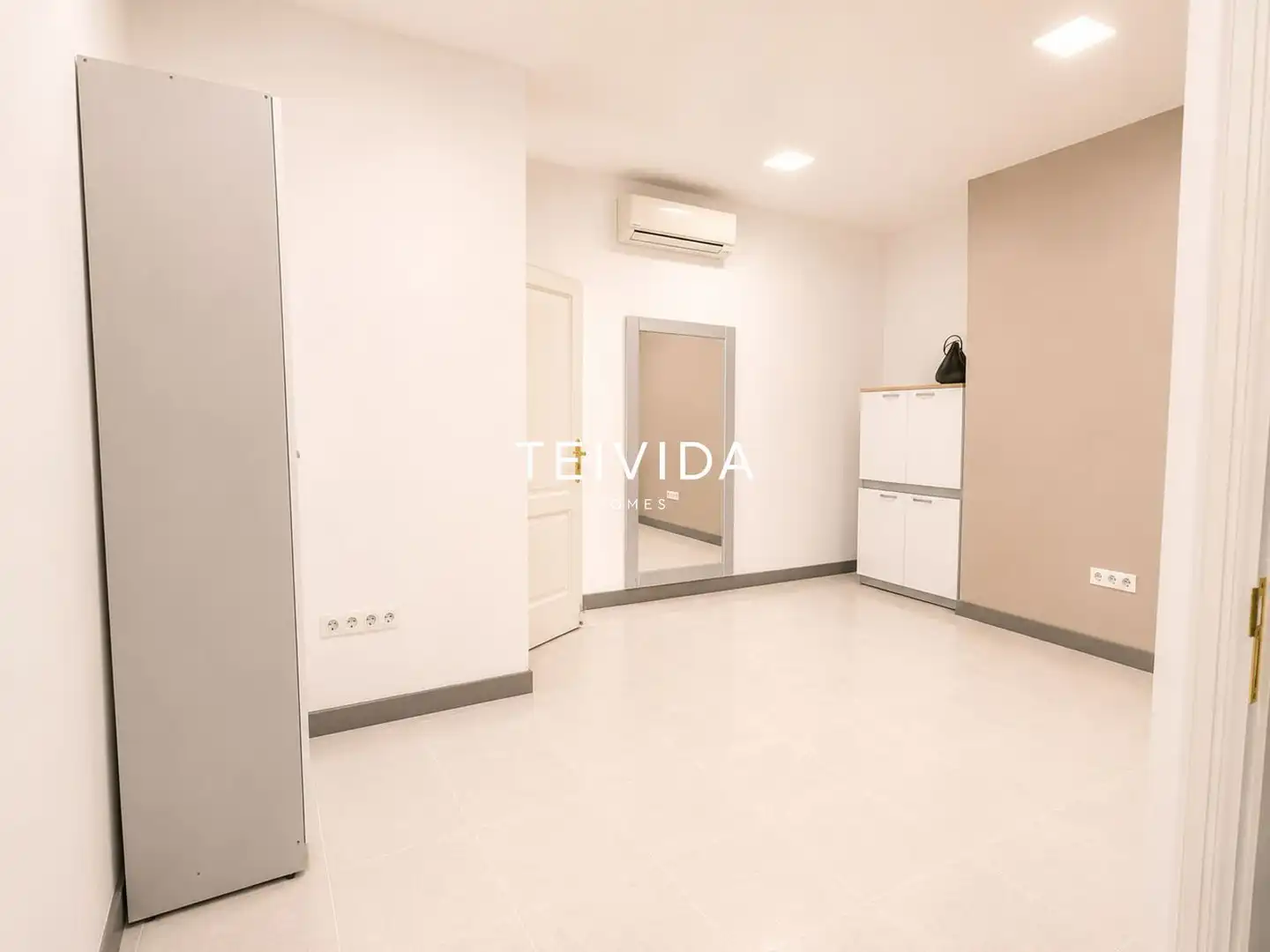 Locale commerciale in vendita a Fasnia, imagen 16