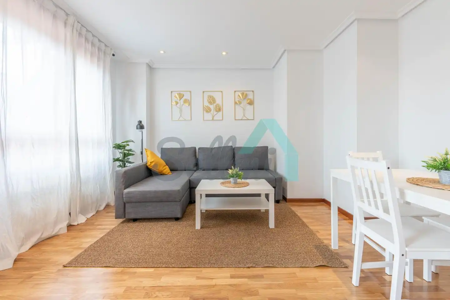 Dachboden zur Miete in Calle Bernardo Casielles, Argañosa