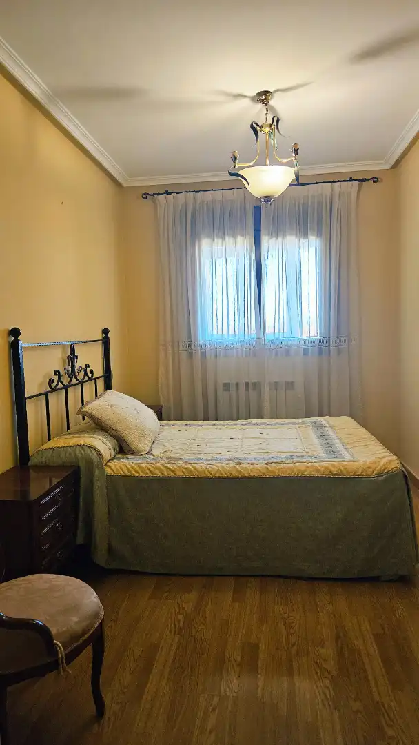 Habitación de Piso en venta en Villatobas con Aire acondicionado, Calefacción y Parquet