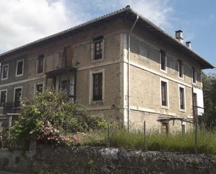 Außenansicht von Haus oder Chalet zum verkauf in Artea