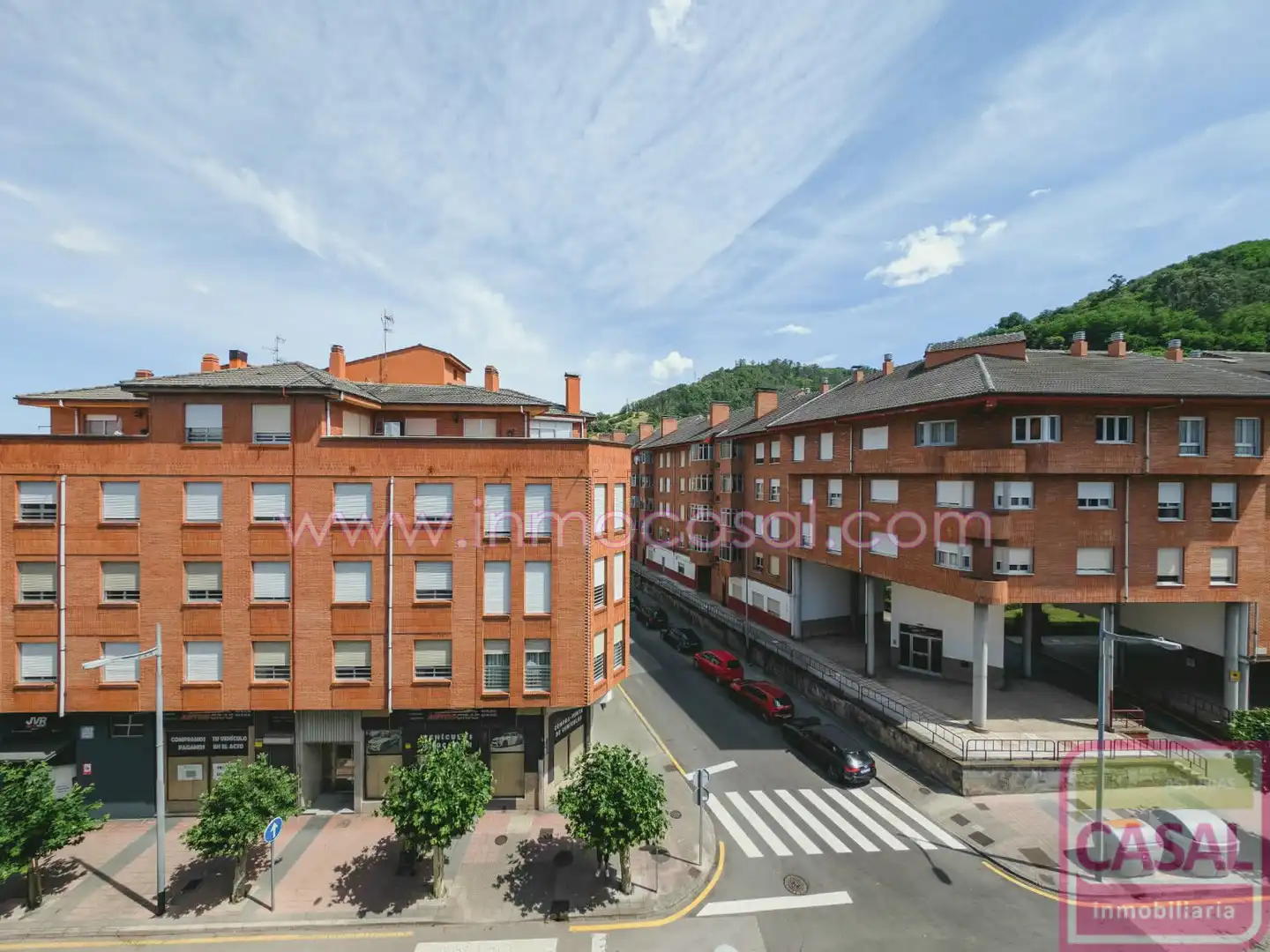 Vista exterior de Piso en venta en Mieres (Asturias) con Calefacción, Trastero y Amueblado