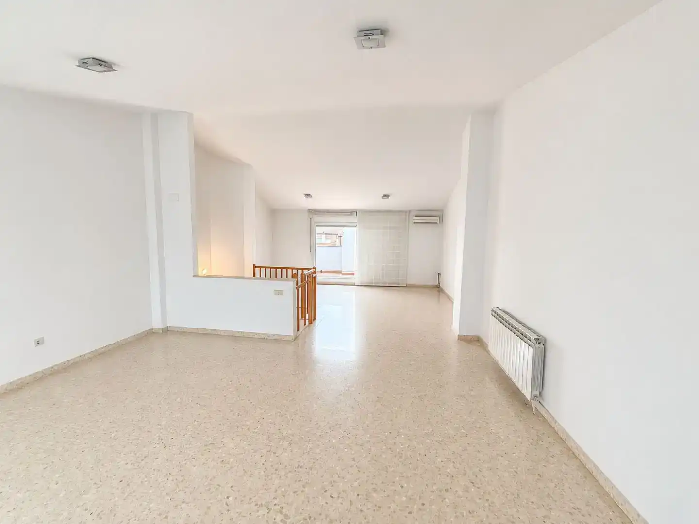 Casa adosada en venda en Castellar del Vallès amb Aire condicionat, Terrassa i Balcó