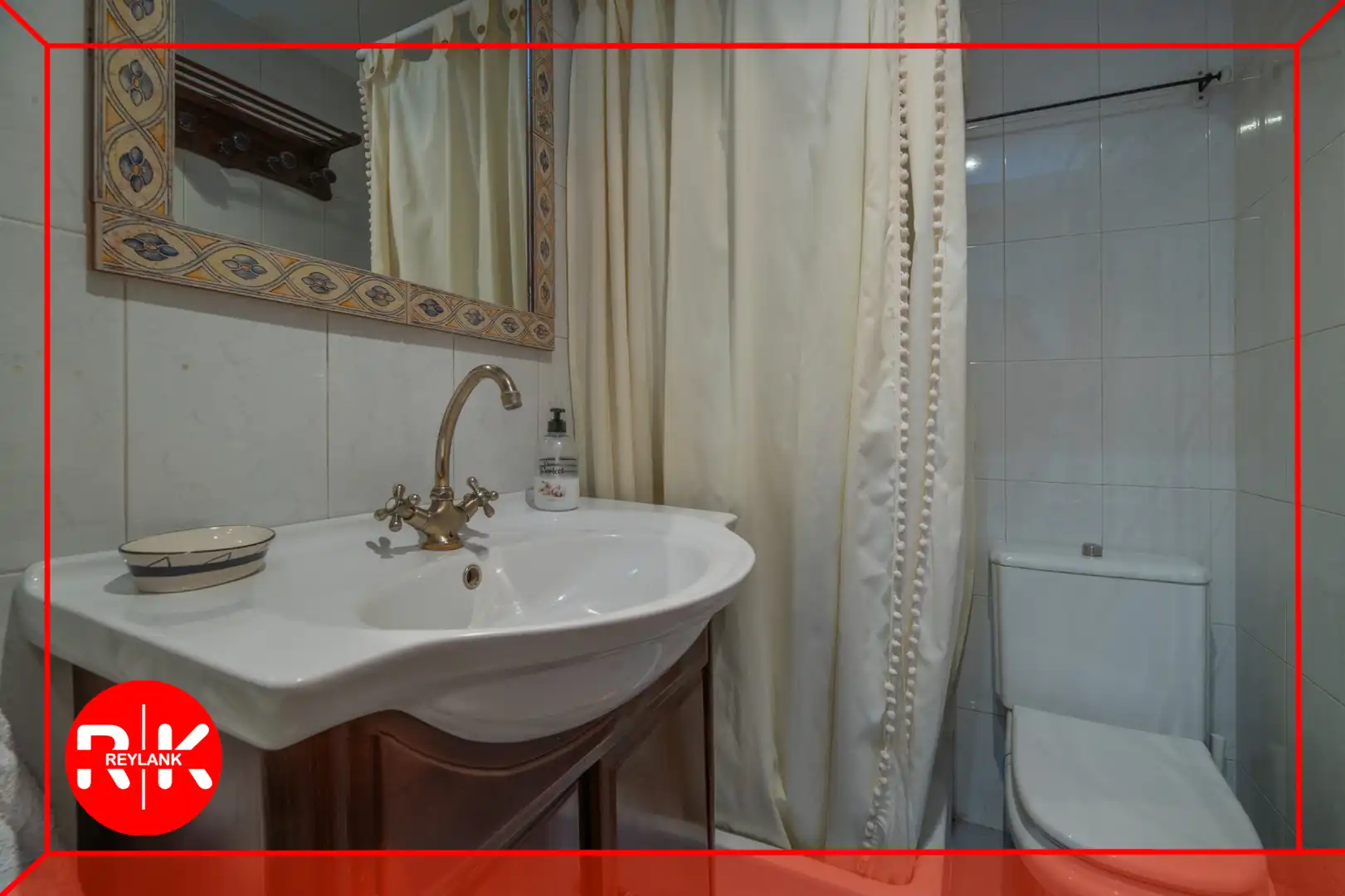Bathroom of Flat for sale in Torrejón de Ardoz  with Air Conditioner, Heating and Private garden