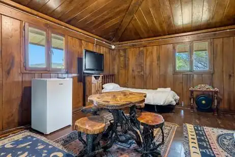 Sala de estar de Finca rústica en venta en Querol con Calefacción, Jardín privado y Terraza
