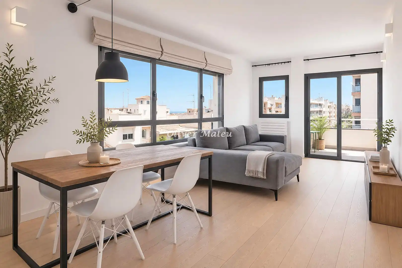 Living room of Flat for sale in  Palma de Mallorca  with Air Conditioner, Heating and Parquet flooring