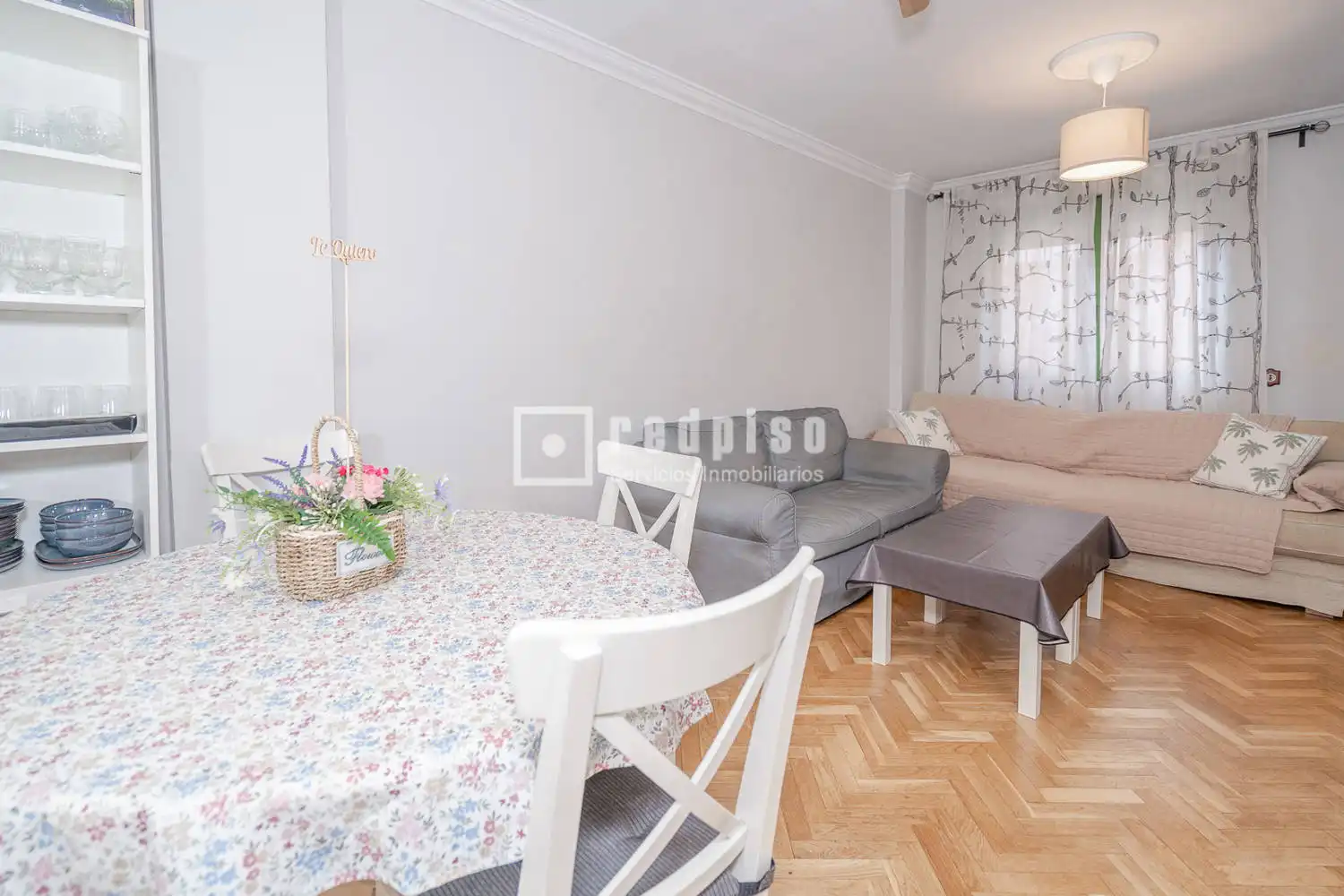 Wohnzimmer von Wohnung zum Verkauf in Arroyomolinos (Madrid) mit Heizung, Parkett und Abstellraum