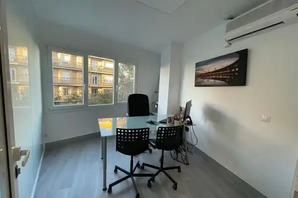 Office for sale in Huelva
