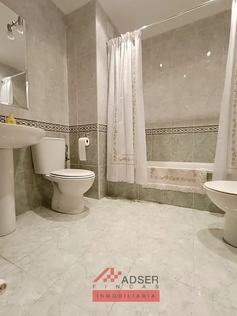 Piso en venta en Logroño - AV BURGOS, El Arco