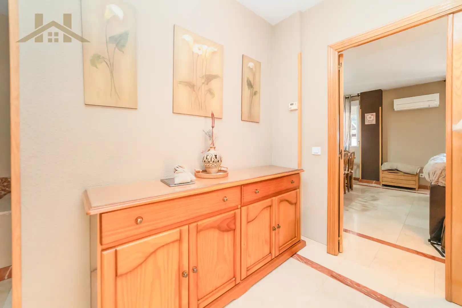 Chalet con terraza en venta en Calle Jazmín, imagen 8