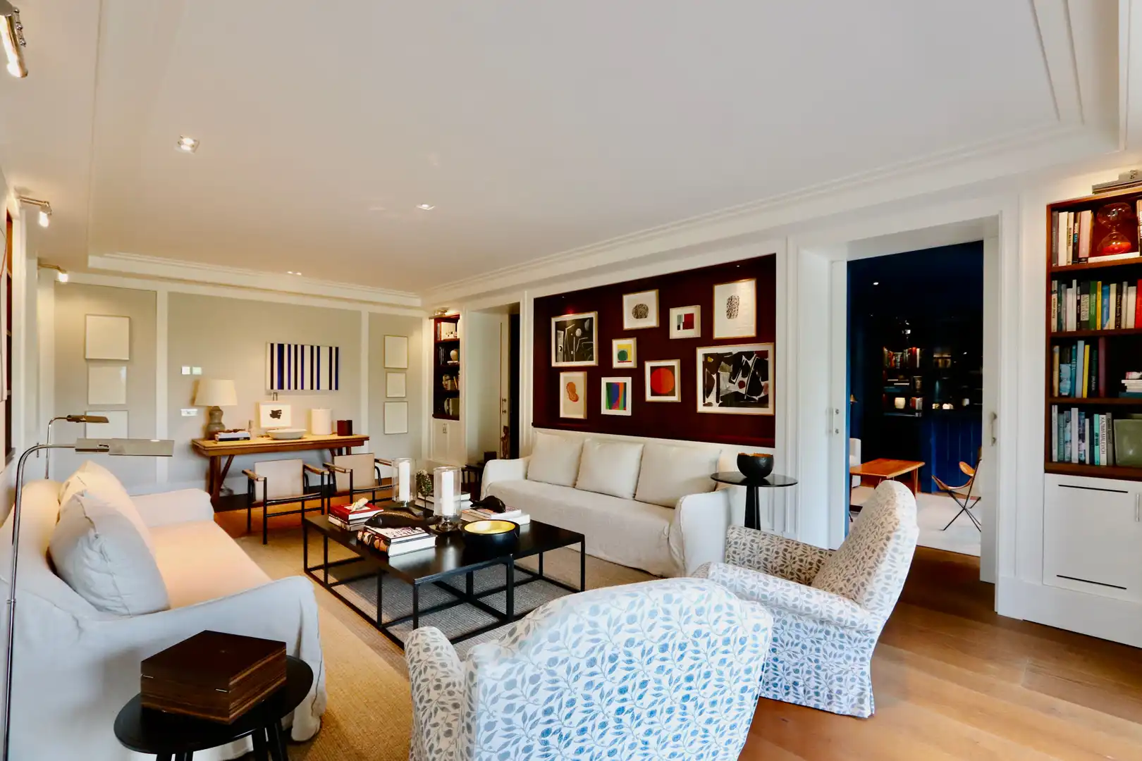 Living room of Flat for sale in Madrid  with Air Conditioner, Heating and Parquet flooring