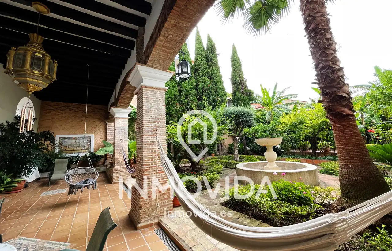 Casa amb piscina en venda a Plaça de la Bassa, imagen 8
