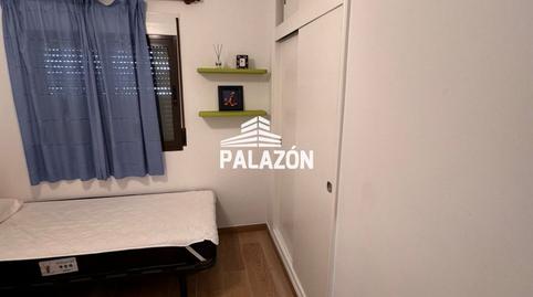 Foto 5 de Casa o chalet de alquiler en La Zenia, Alicante