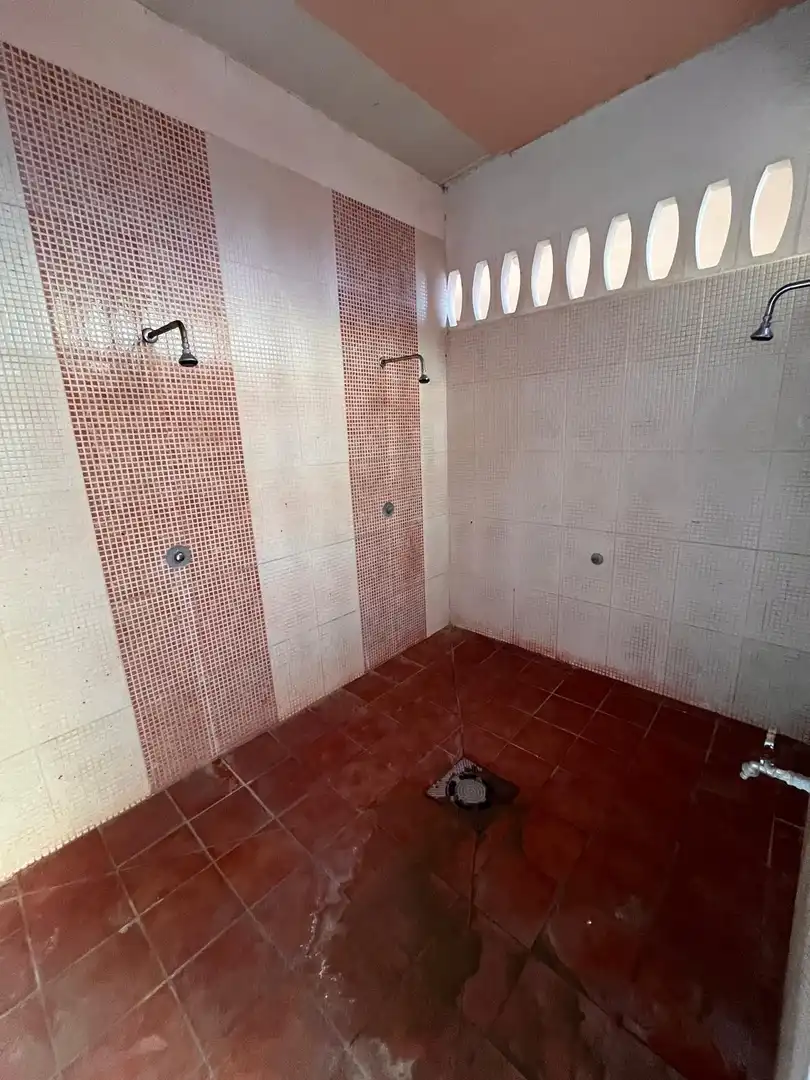 Bathroom of Flat for sale in Sueca  with Air Conditioner, Heating and Terrace
