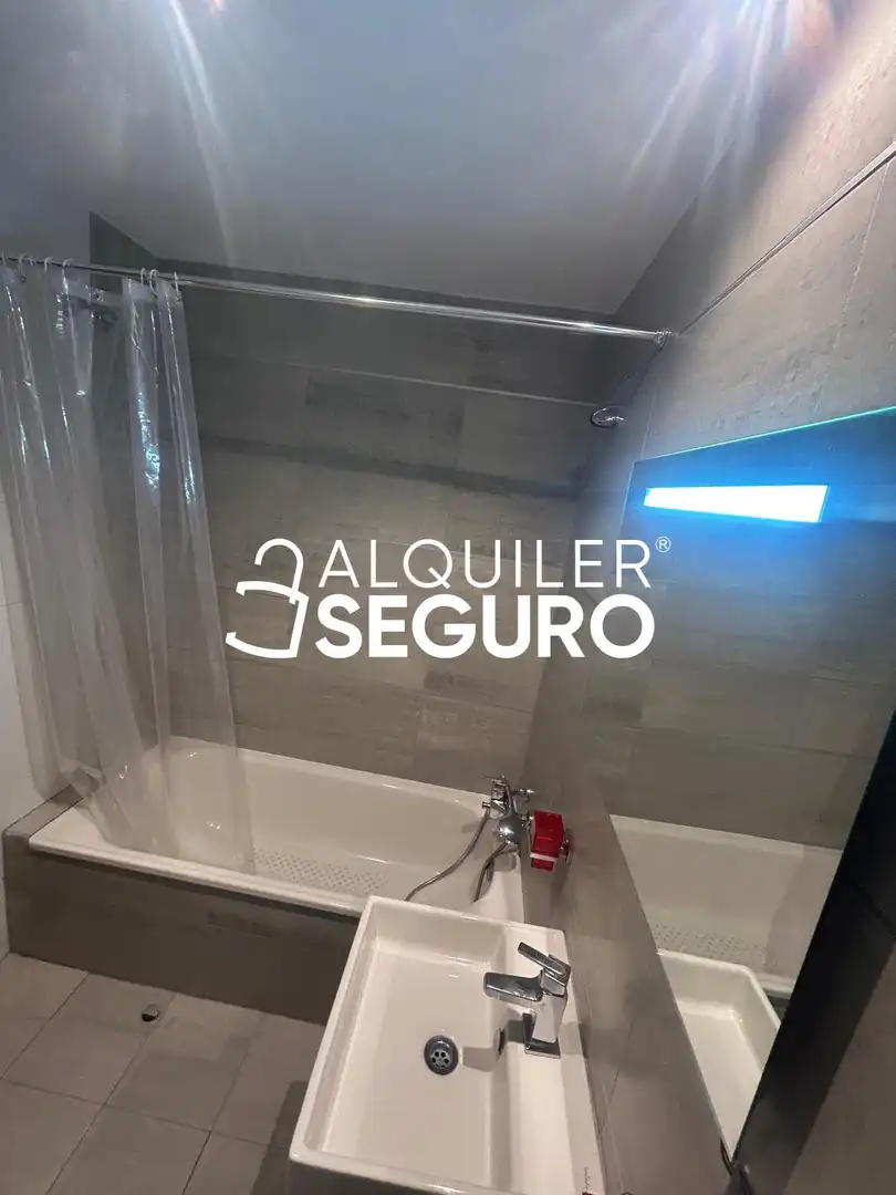 Flat with pool to rent in Catedratica Asun. Linares, imagen 18