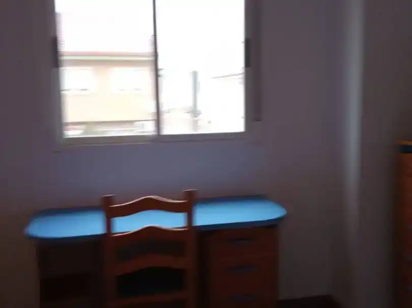 Habitación de Piso en venta en Utiel con Balcón