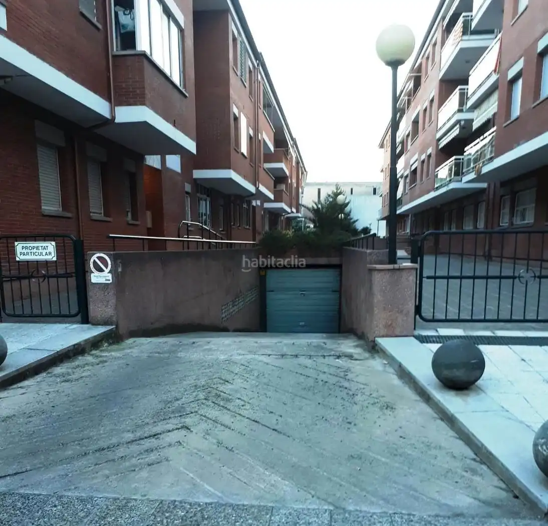 Individuel à vendre à Carrer dels Remences 17, imagen 3